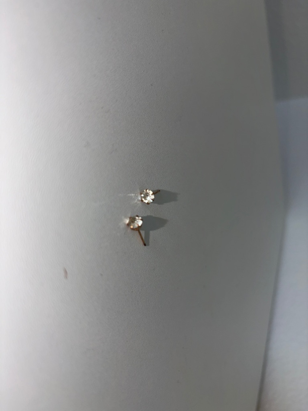 Gold Crystal Stud Earrings - Classic Sparkle - Picture 1 of 1